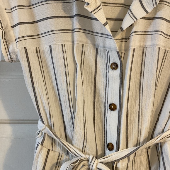 Calvin Klein White and Grey Striped Midi Dress - Picture 3 of 4